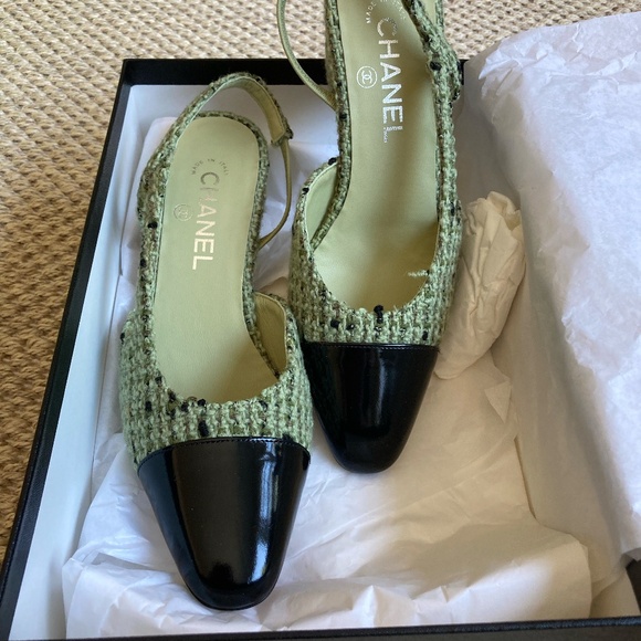 NIB Chanel Green and Black Tweed Slingbacks 39 - Picture 5 of 10
